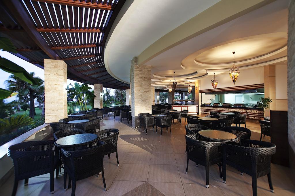 Saphir Hotel 5*
