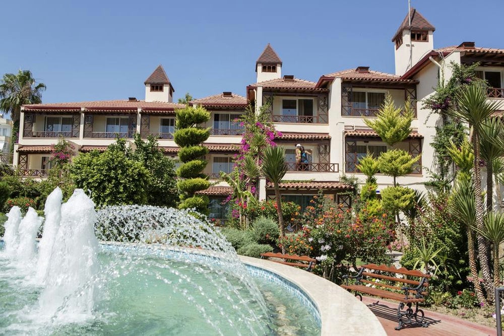 Saphir Hotel 5*