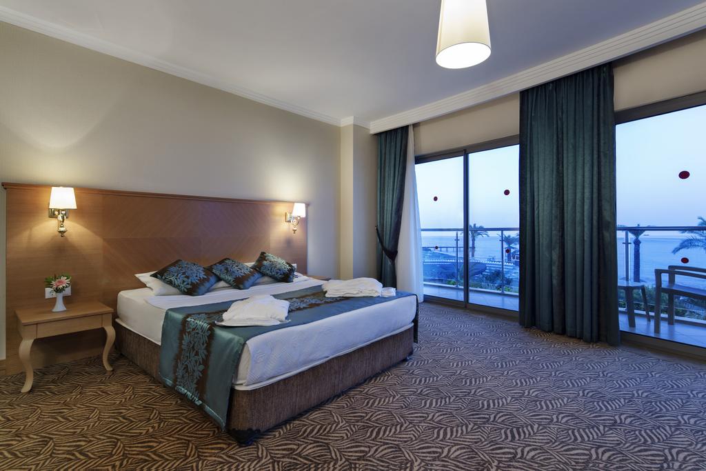 Saphir Hotel 5*