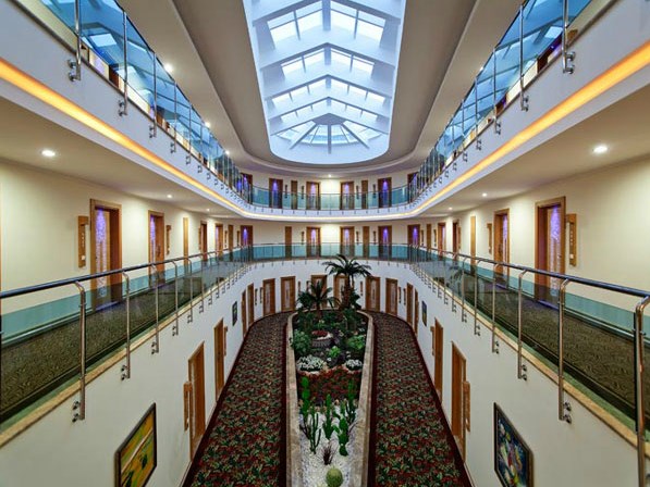 Saphir Hotel 5*