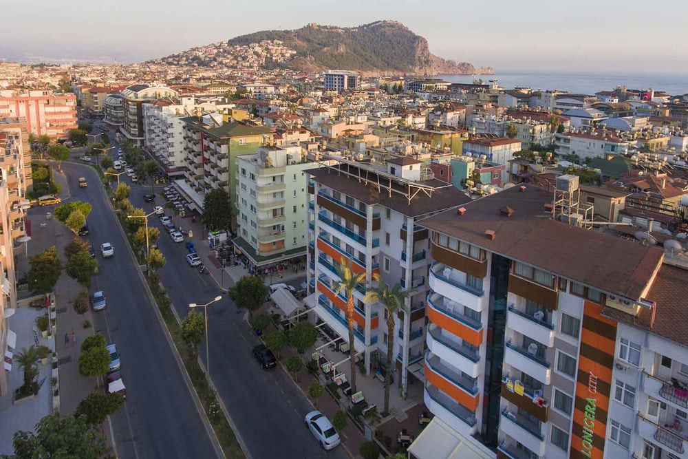 Lonicera City Kleopatra Hotel 3*