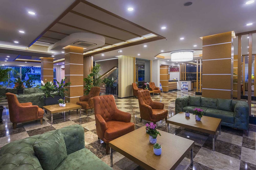 Lonicera City Kleopatra Hotel 3*