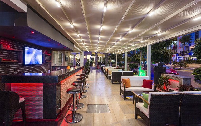 Lonicera City Kleopatra Hotel 3*