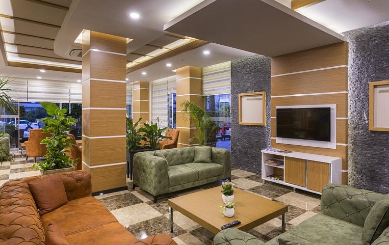 Lonicera City Kleopatra Hotel 3*