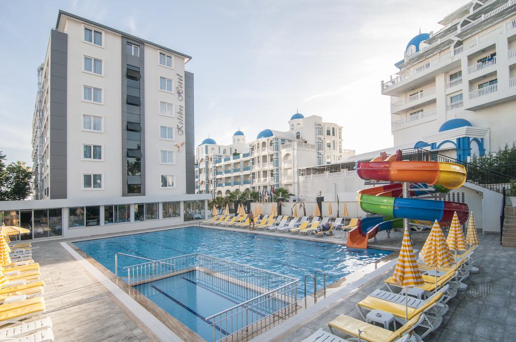 Kolibri Hotel 4*
