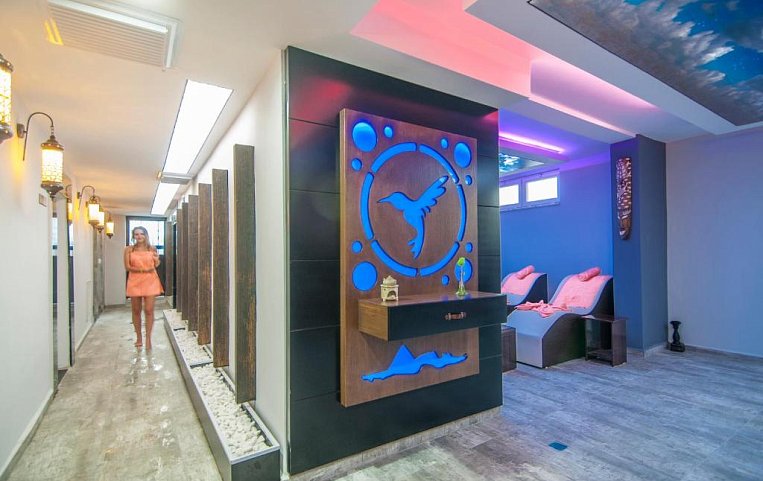 Kolibri Hotel 4*