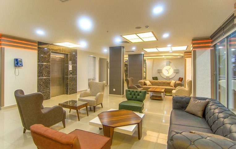 Kolibri Hotel 4*