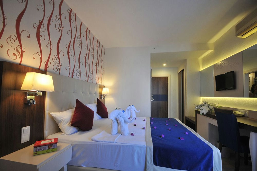Kleopatra Micador 4*