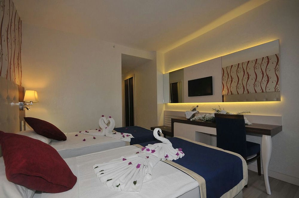 Kleopatra Micador 4*