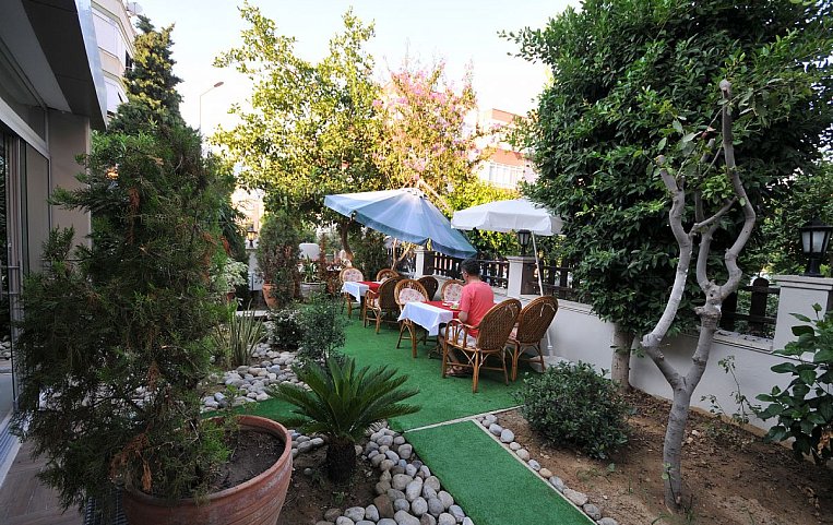 Kleopatra Micador 4*