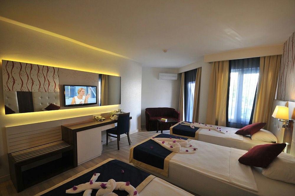Kleopatra Micador 4*