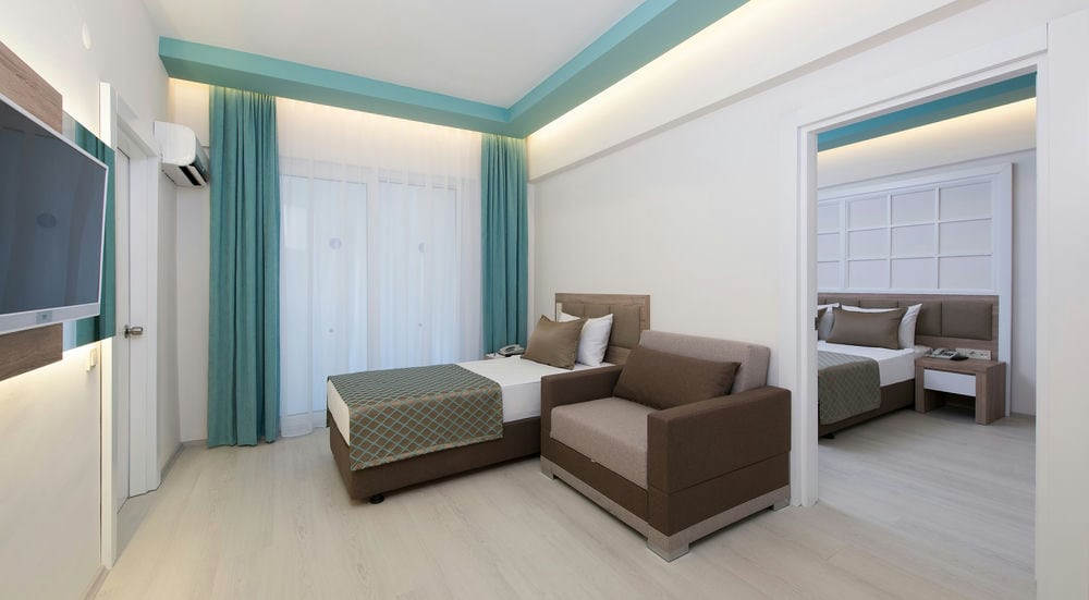 Kleopatra Life Hotel 3*