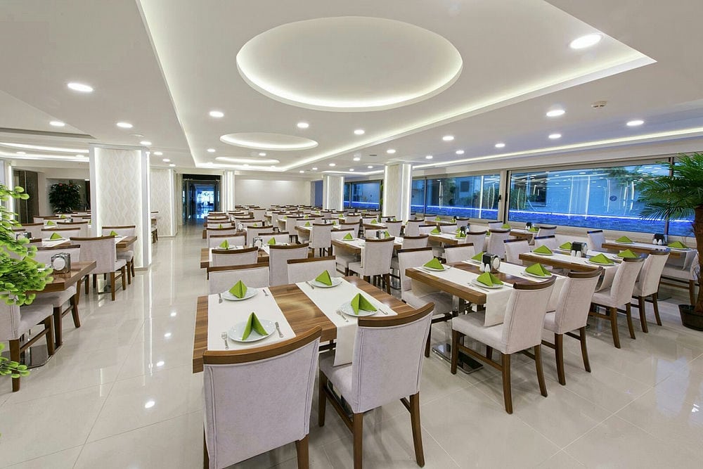 Kleopatra Life Hotel 3*
