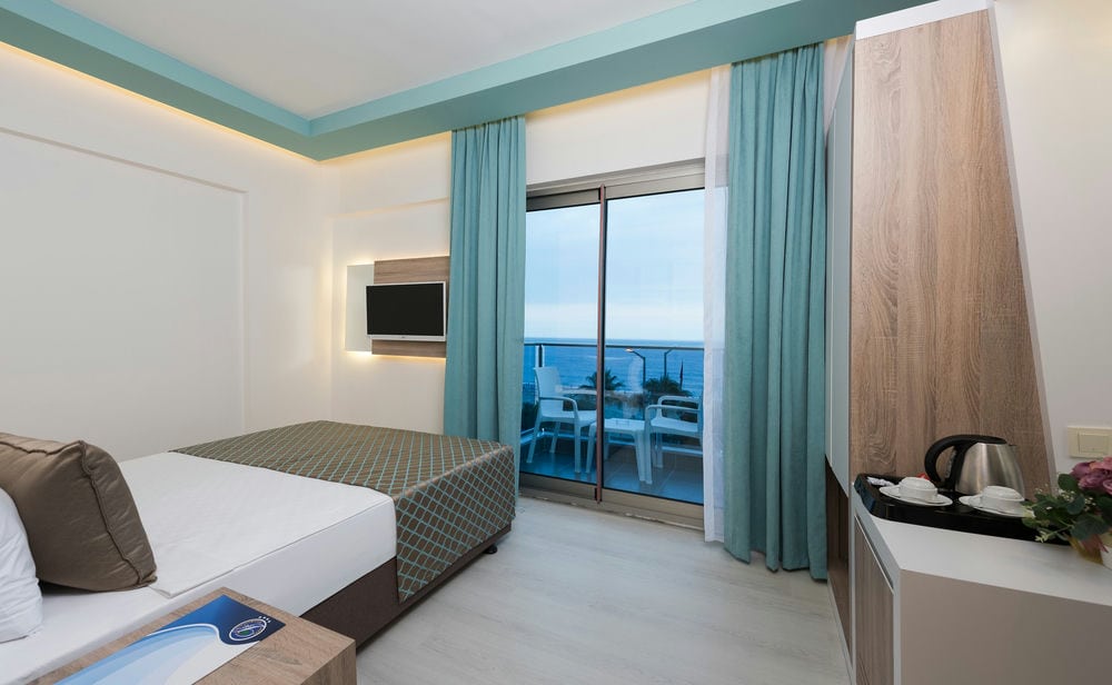 Kleopatra Life Hotel 3*