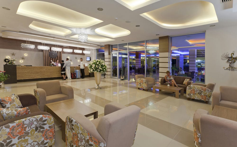 Club Mermaid Village 4*