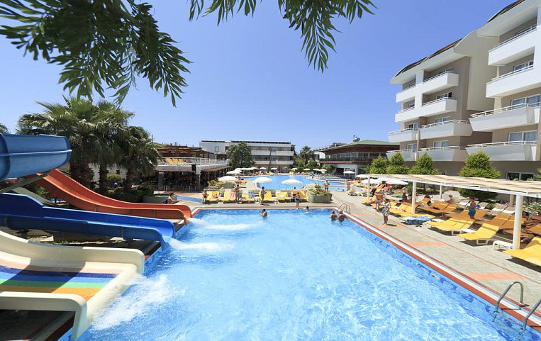 Club Mermaid Village 4*