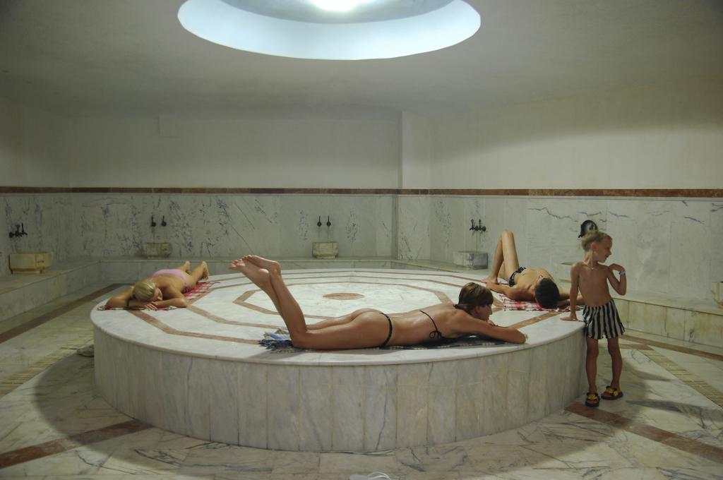Club Mirabell Hotel 4*