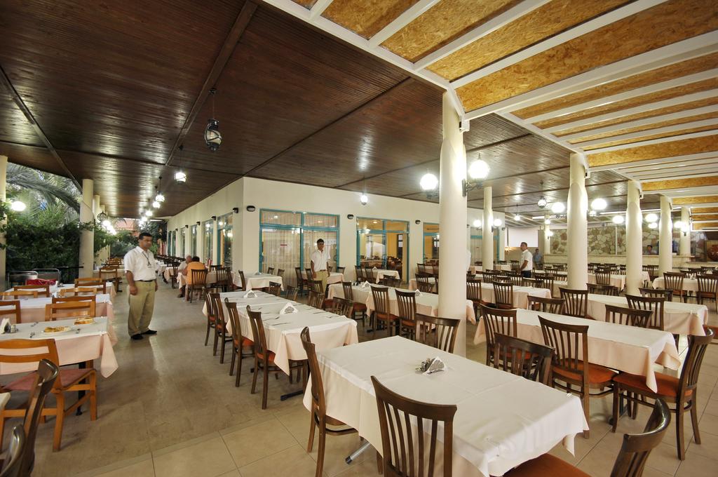 Club Mirabell Hotel 4*