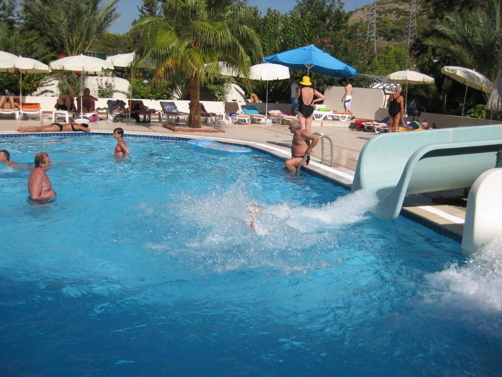 Club Mirabell Hotel 4*