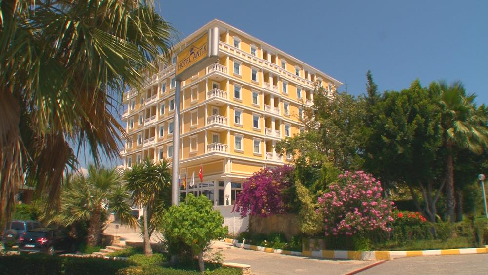 Antik Hotel & Garden 4*