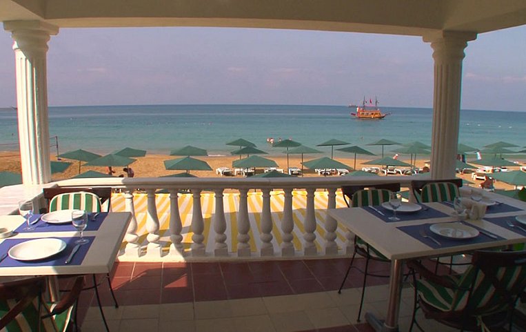 Antik Hotel & Garden 4*