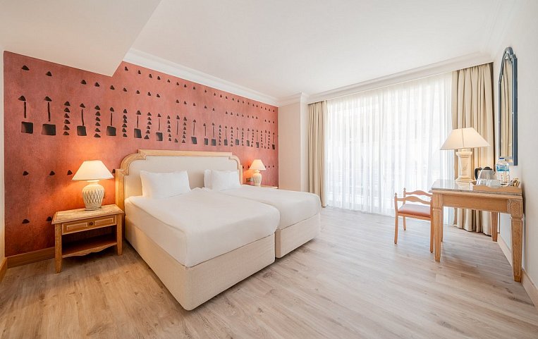 The Norm Oriental 5*