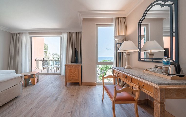 The Norm Oriental 5*