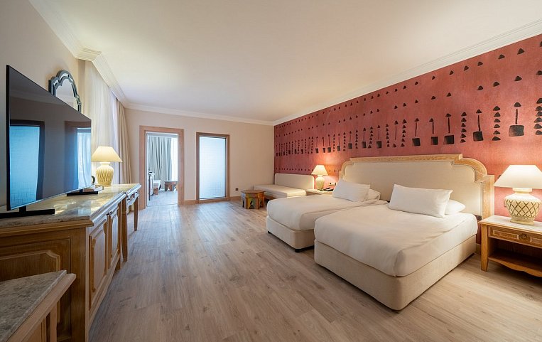 The Norm Oriental 5*