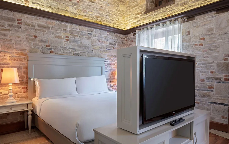 Double Tree By Hilton 4*