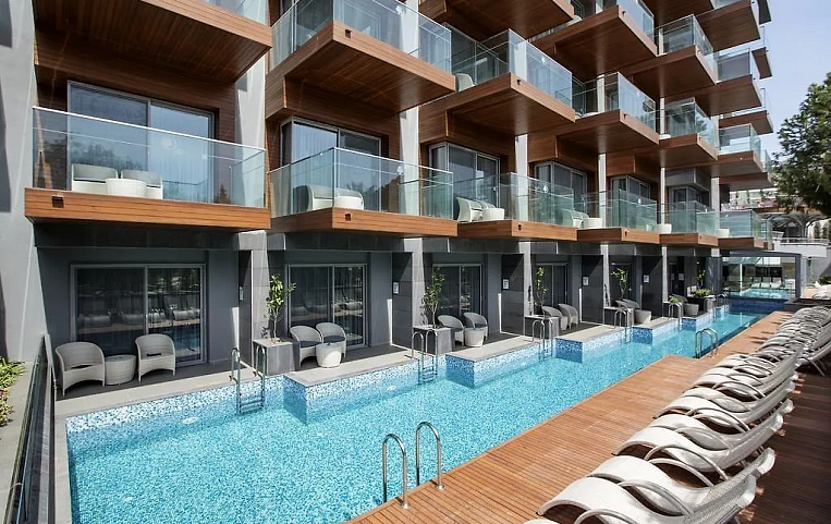 Double Tree By Hilton 4*