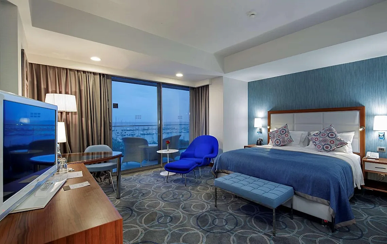 Double Tree By Hilton 4*