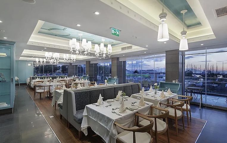 Double Tree By Hilton 4*