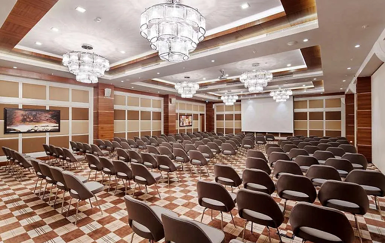 Double Tree By Hilton 4*