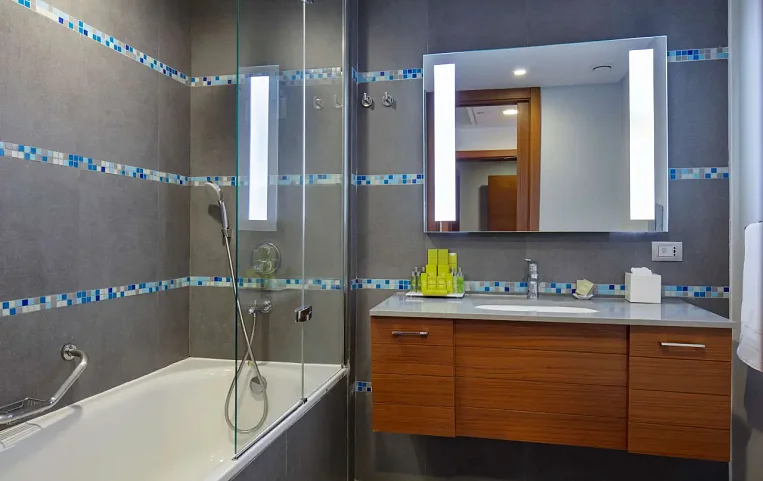 Double Tree By Hilton 4*