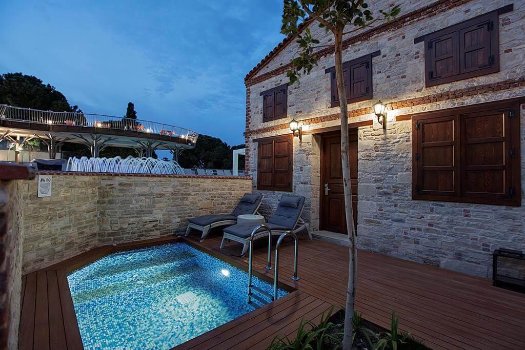 Double Tree By Hilton 4*