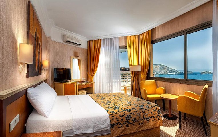 Palm Hotel 4*