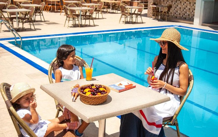 Palm Hotel 4*