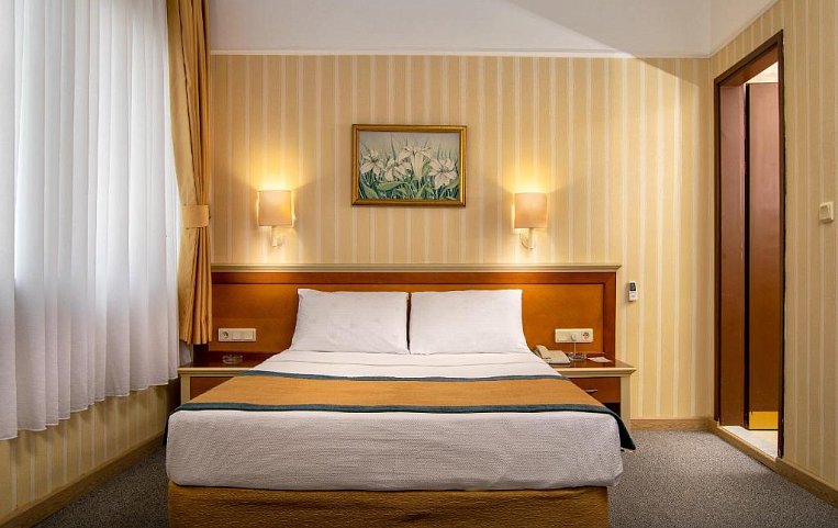 Palm Hotel 4*