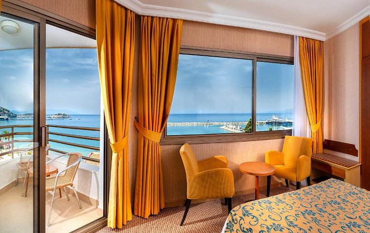 Palm Hotel 4*
