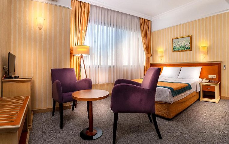 Palm Hotel 4*