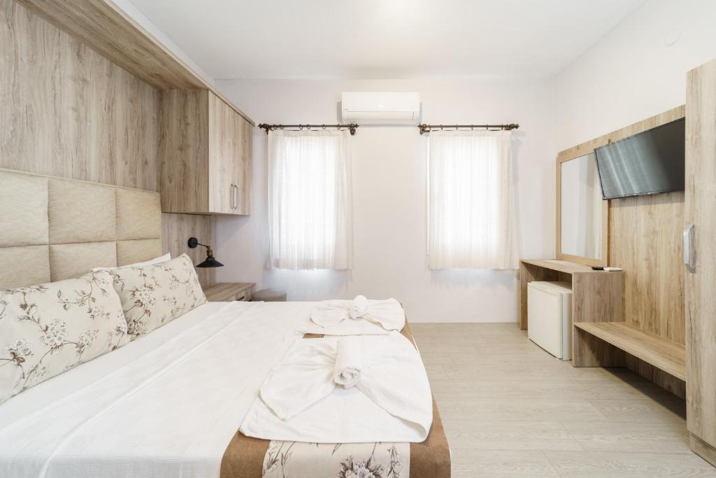 Costa Centro 3*