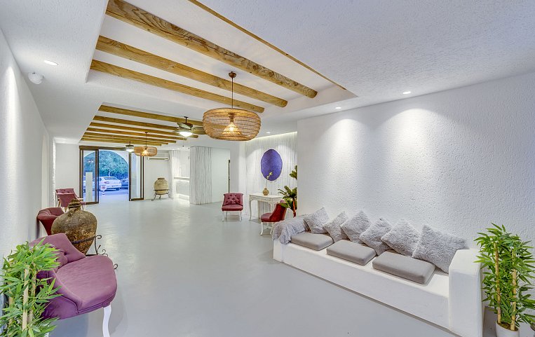 The Hello Hotel 3*