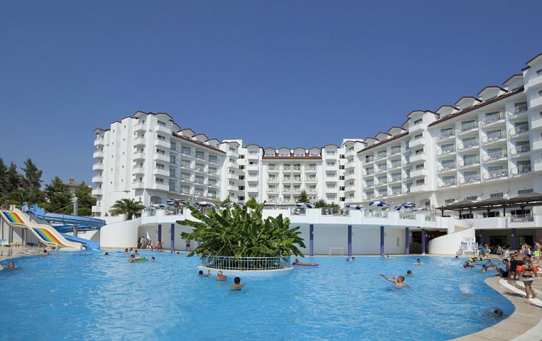 Serenis Hotel 5*