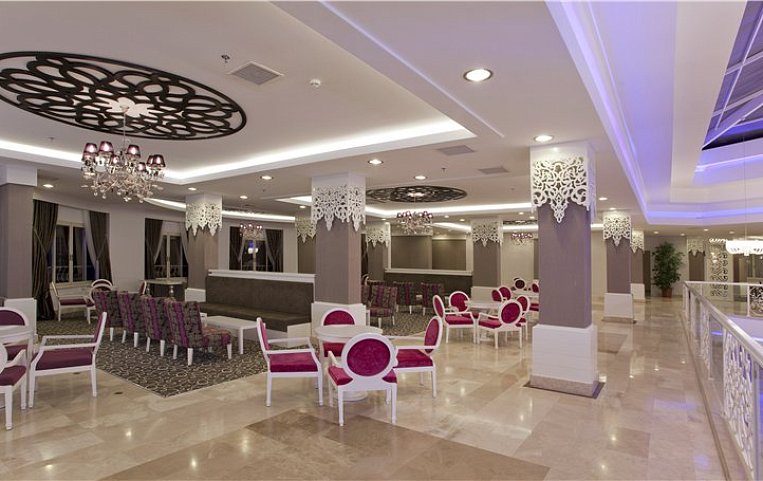 Serenis Hotel 5*