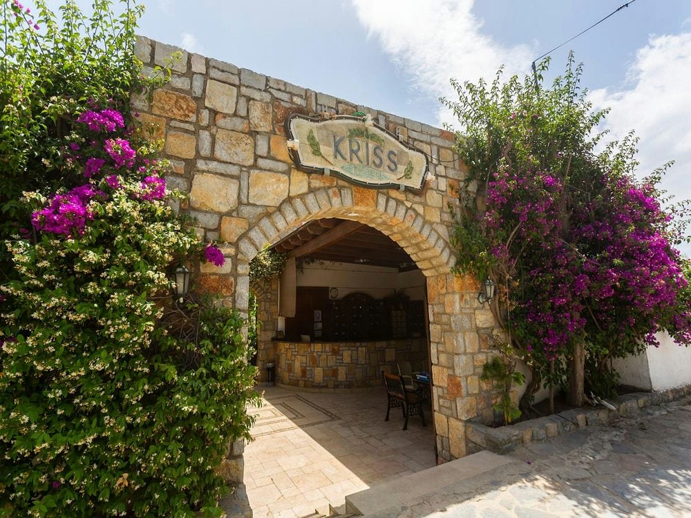 Kriss Hotel 3*