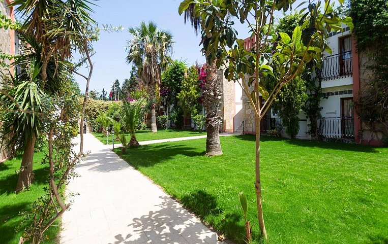 Kriss Hotel 3*