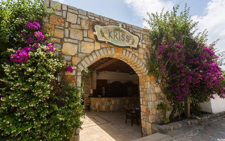 Kriss Hotel 3*