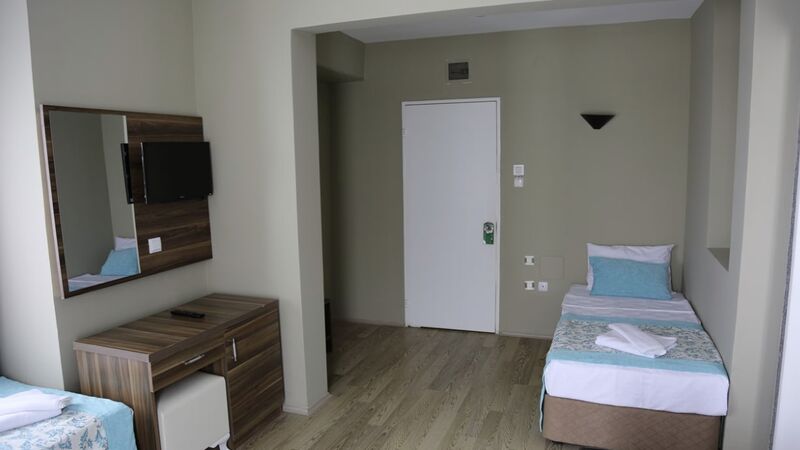 Palmira Beach Hotel 3*