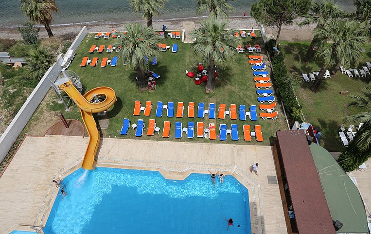 Palmira Beach Hotel 3*