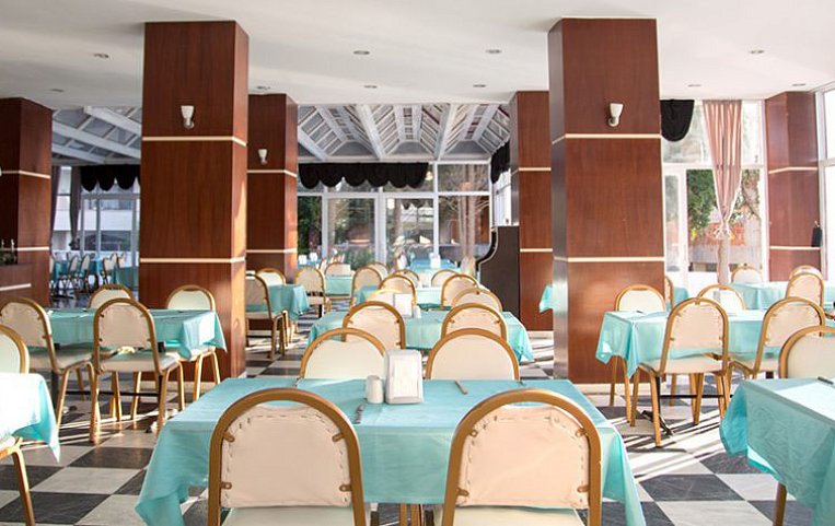 Palmira Beach Hotel 3*